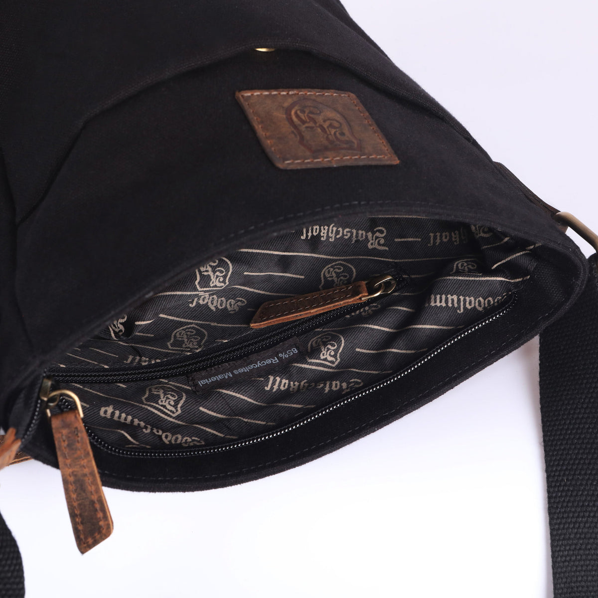 Shoulder Bag Recycled PET made of recycled PET with genuine leather, view 5