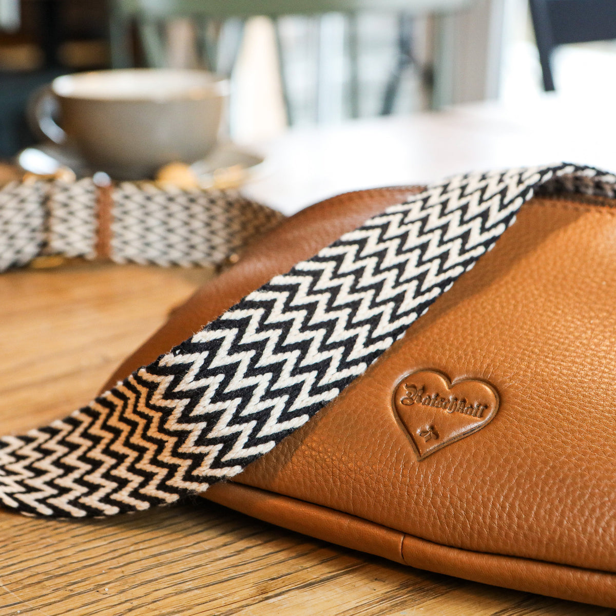Smart Phone Bag Lilie made of buffalo leather, view 26