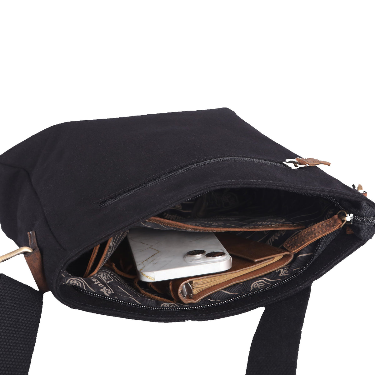 Shoulder Bag Recycled PET made of recycled PET with genuine leather, view 4