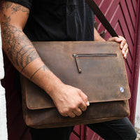 Borsa per laptop con stemma bavarese in pelle di bufalo, vista 2