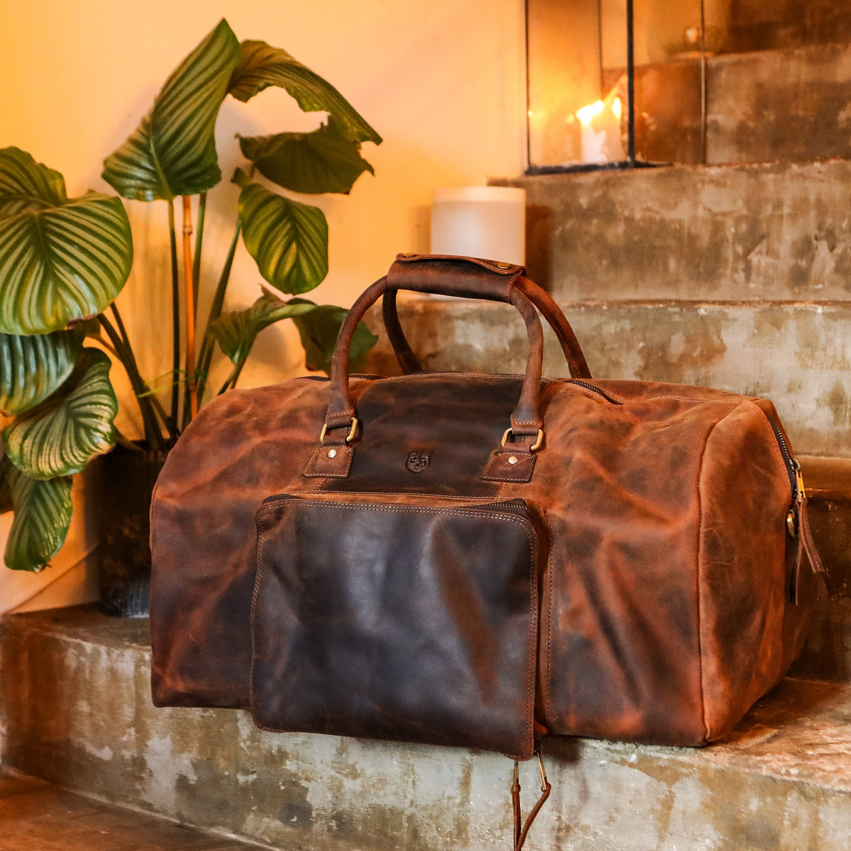 Große Reisetasche aus Büffelleder, Ansicht 4