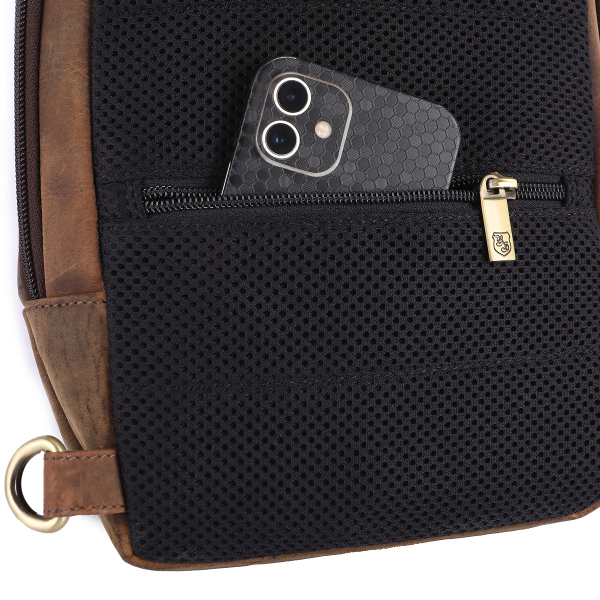 City Bag Theodor made of buffalo leather, view 4