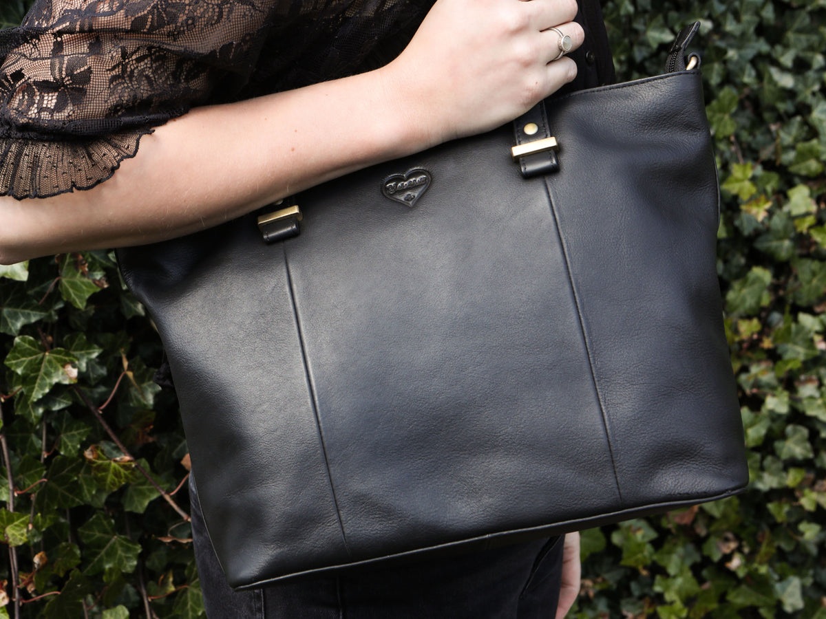 Shopper Handbag Luise made of buffalo leather, view 14