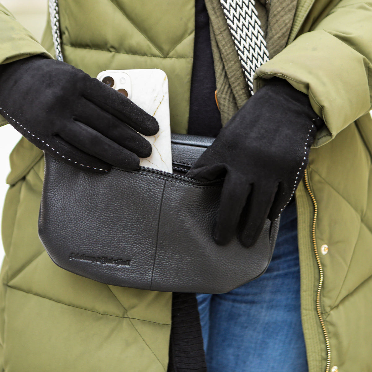 Smart Phone Bag Lilie made of buffalo leather, view 15