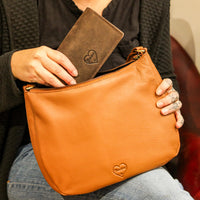 Savage bruin dameshandtas collectie