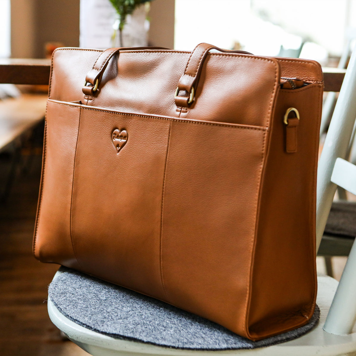 Savage bruin dameshandtas collectie van buffelleer, aanzicht 23