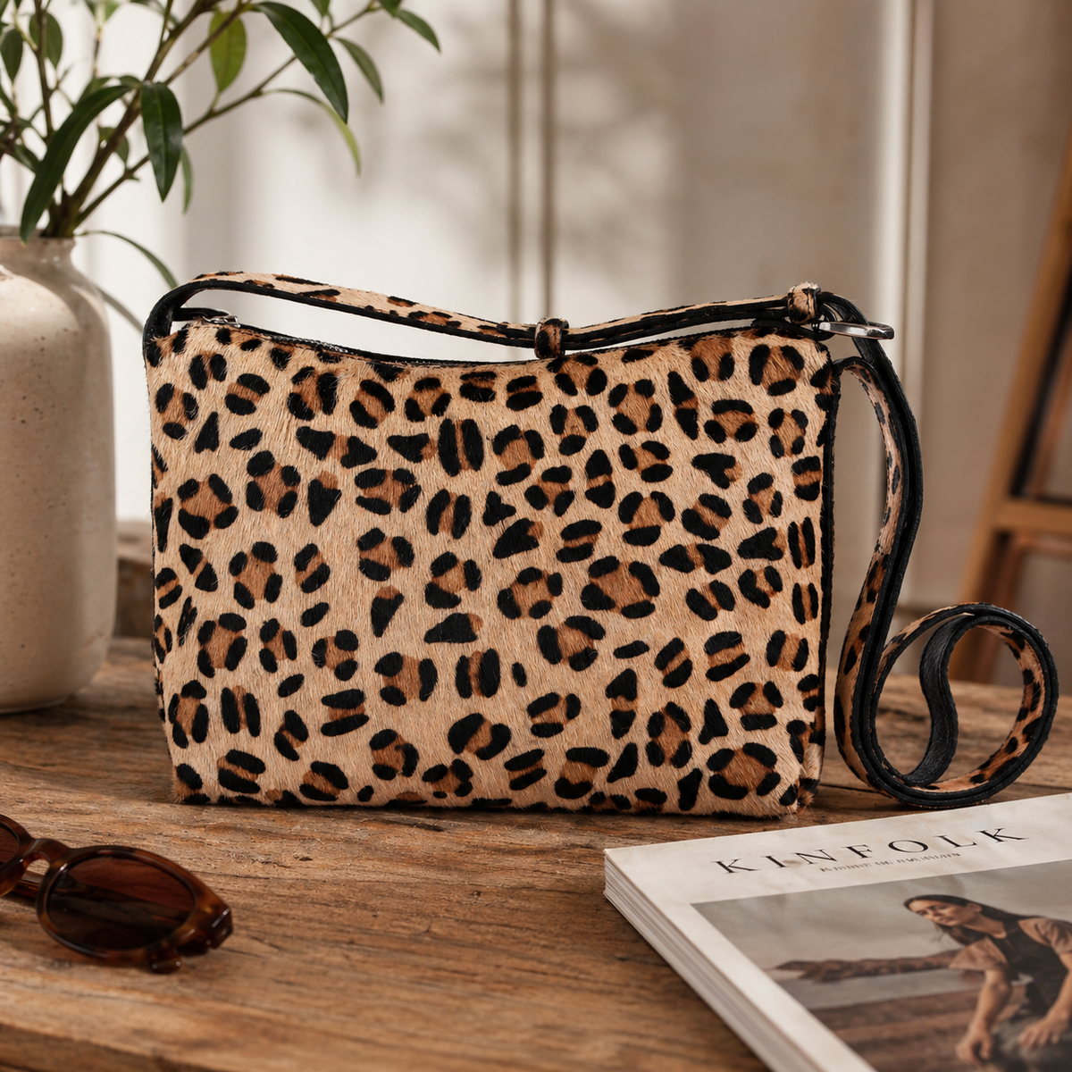 Borsa Leopardo Ratschkatl in pelle di bufalo