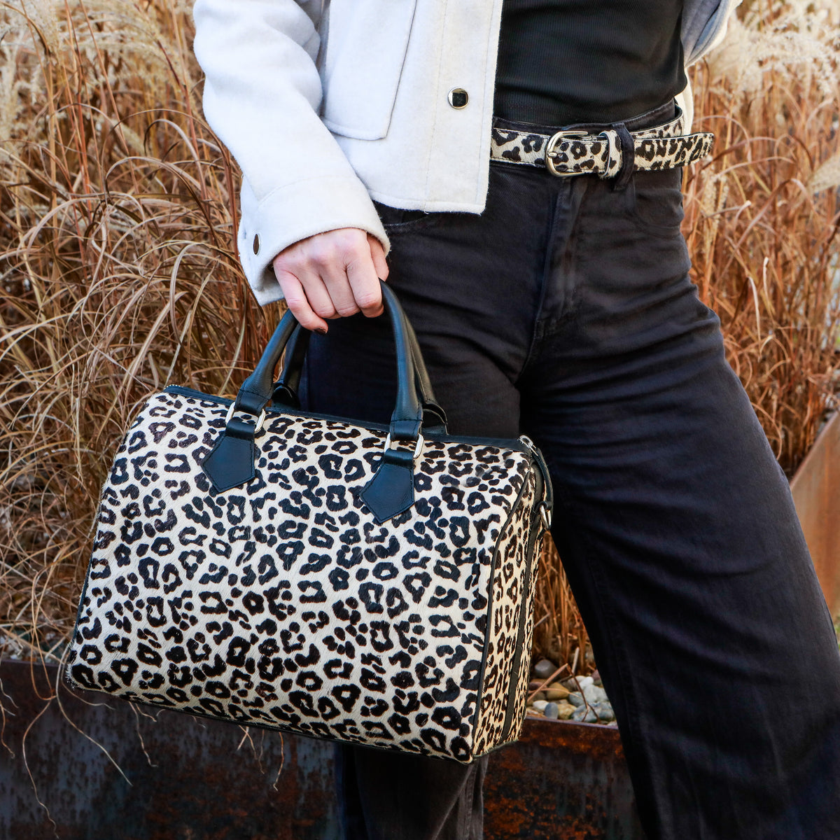 Borsa Leo Ratschkatl in pelle di bufalo