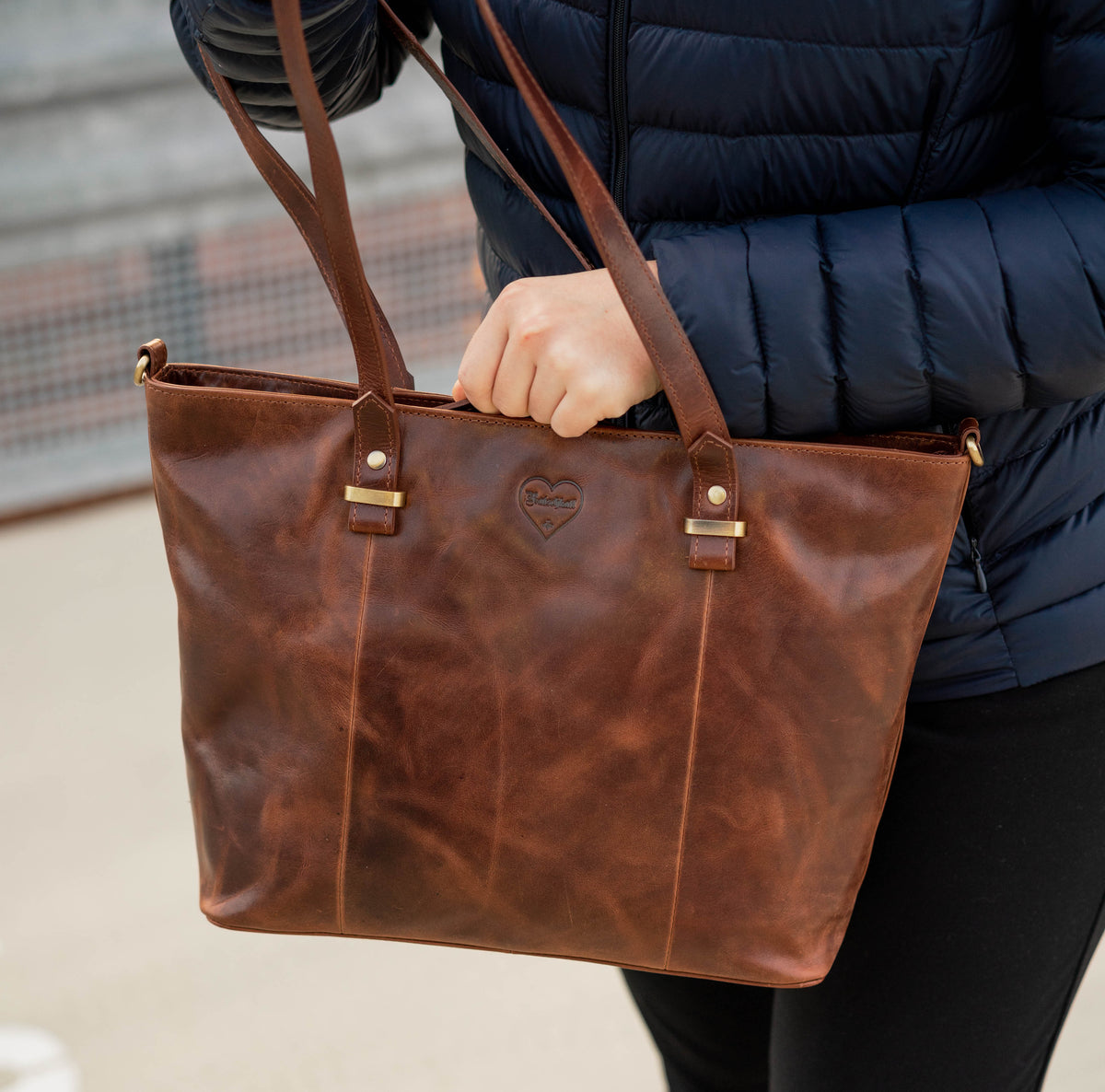 Shopper Handbag Luise made of buffalo leather, view 4